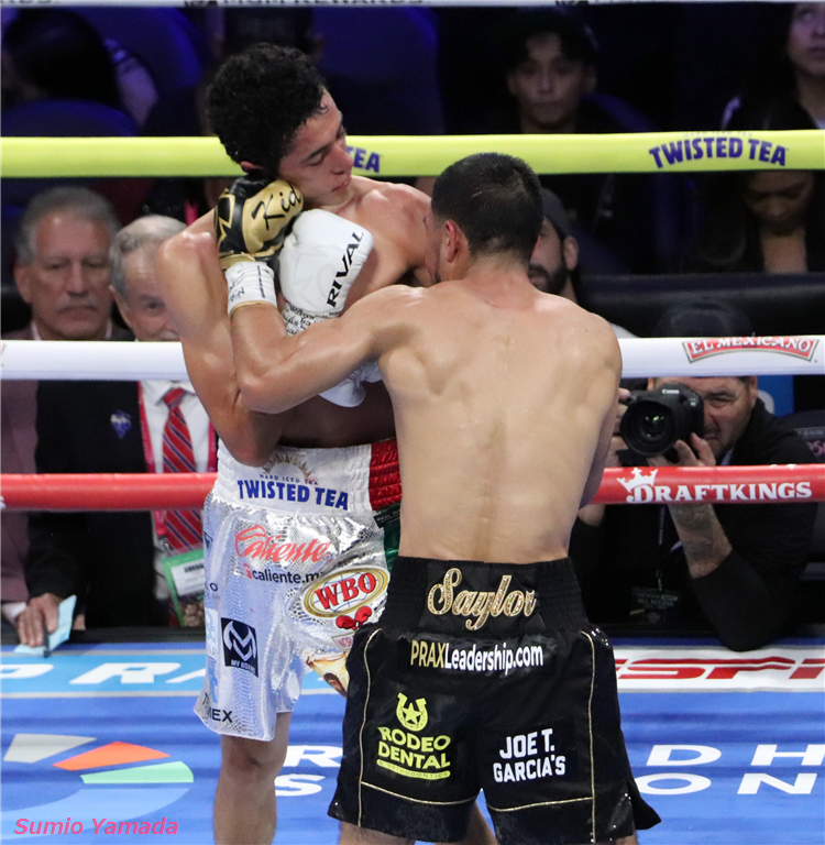 Rafael Espinoza vs Edward Vazquez