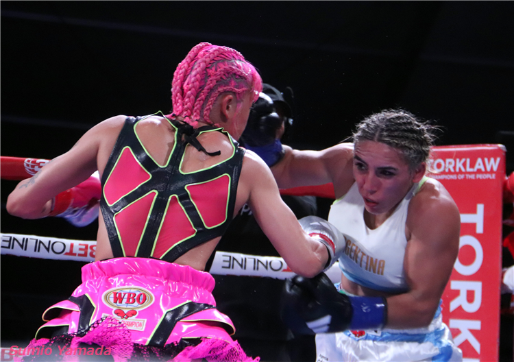 Mizuki Hiruta vs Carla Merino