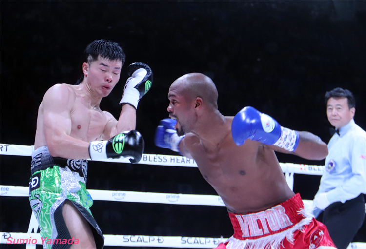 Tenshin Nasukawavs Victor Santillan