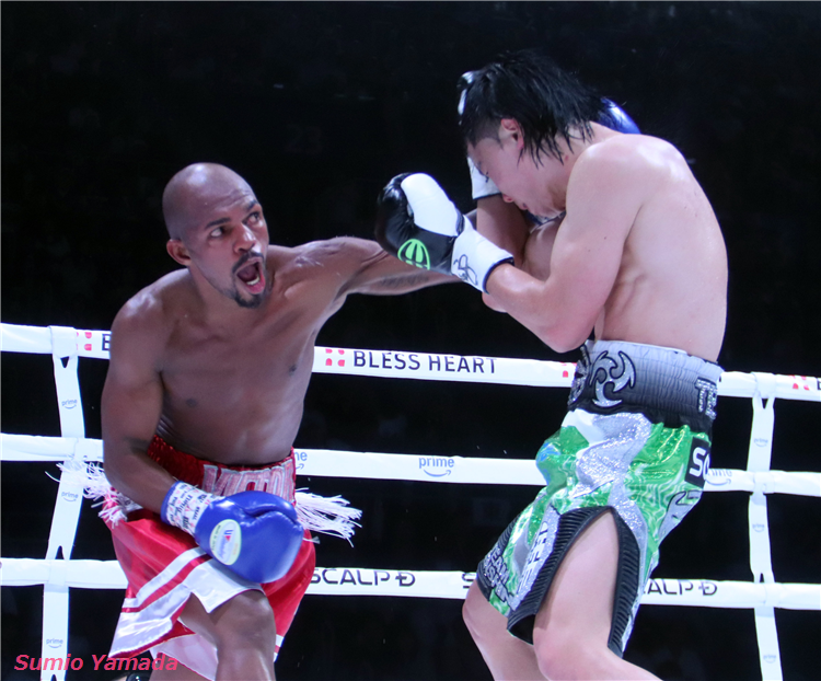 Tenshin Nasukawavs Victor Santillan