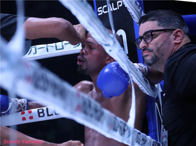 Tenshin Nasukawavs Victor Santillan