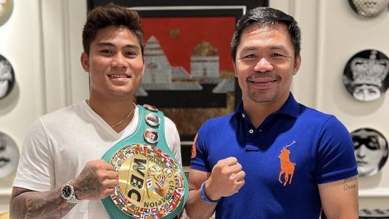 Mark Magsayo & Manny Pacquiao