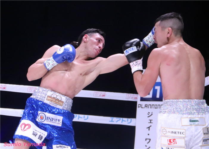 Masamichi Yabuki vs. Felix Alvarado