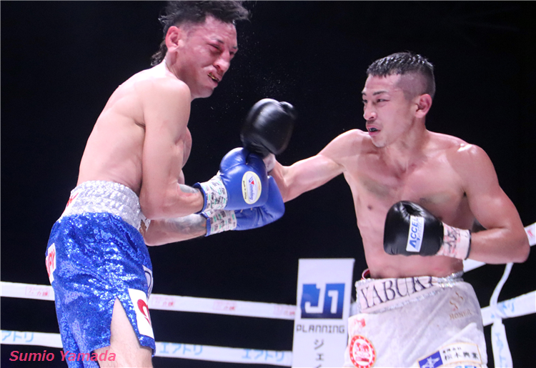 Masamichi Yabuki vs. Felix Alvarado