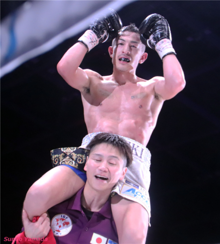 Masamichi Yabuki vs. Felix Alvarado