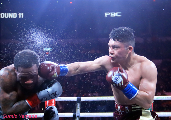 Isaac Cruz vs. Lamont Roach