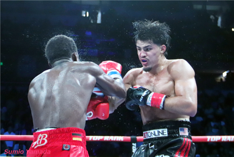 Xander Zayas vs. Abass Baraou