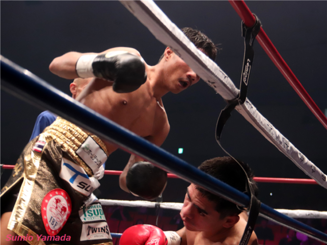 Thanongsak Simsri vs.Sergio Alfonso Mendoza Cordova