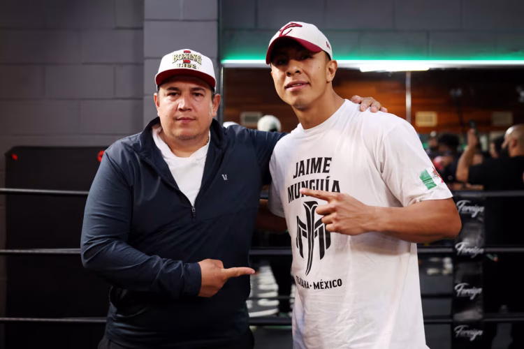 Jaime Munguia Eddy Reynoso