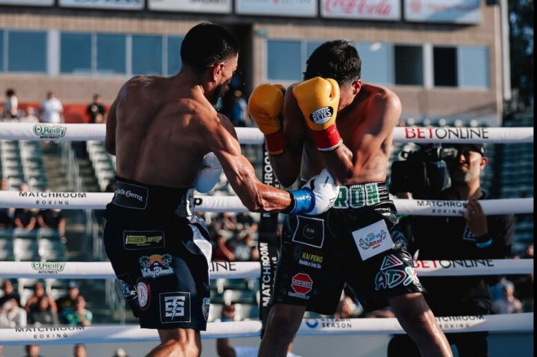 Albert Gonzalez vs. Aaron Almeda