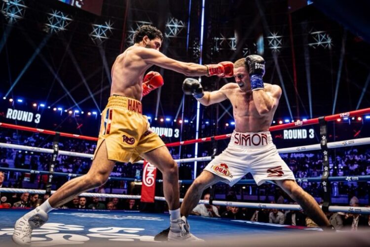 Hamzah Sheeraz vs. Simon Zachenhuber
