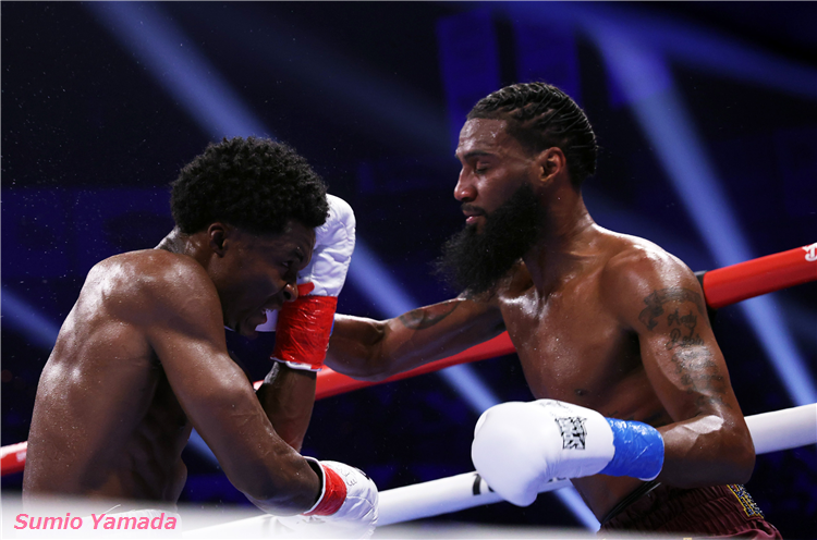 Abdullah Mason vs. Albert Bell 