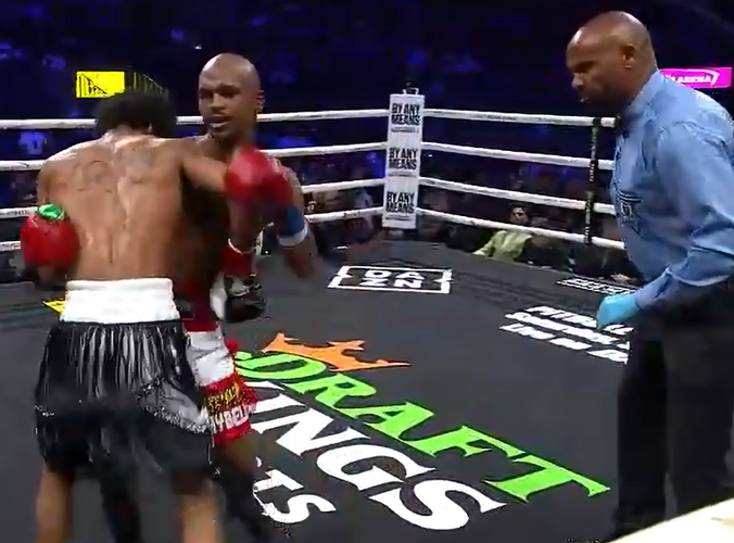 Gary Antonio Russell vs. Victor Santillan
