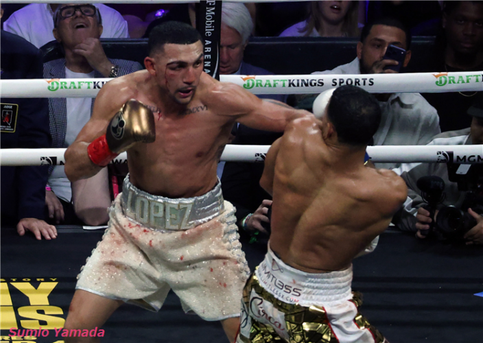 Rolando Romero vs Teofimo Lopez